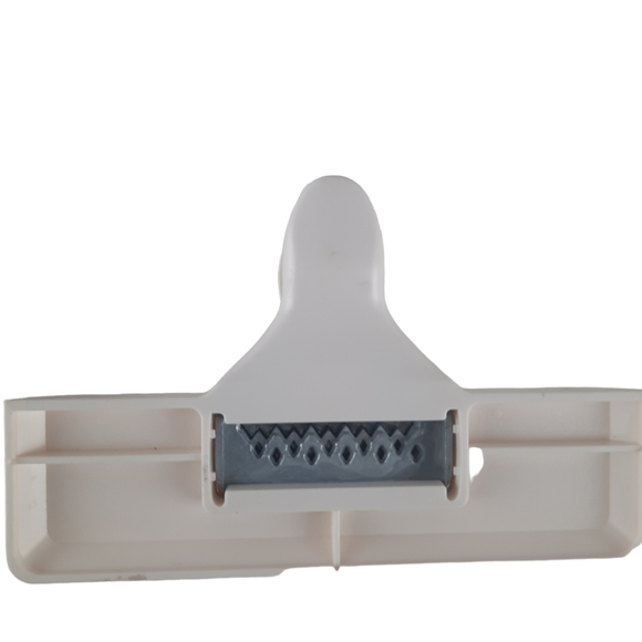 Retired Martha Stewart Border Punch Paper Scrapbooking Card Making - Picture 5 of 6